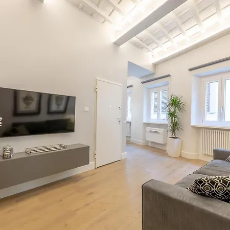 Diva Luxury - Signoria Apartament Florencja